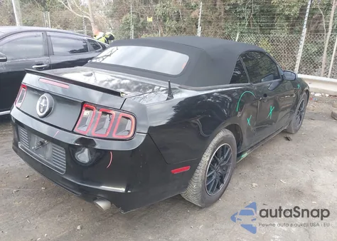 2014 Ford Mustang V6 Premium z USA, uszkodzony, nr VIN 1ZVBP8EM1E5262552